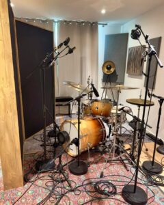 Delage Music 506479561 1310190597779703 9014680811866709977 n